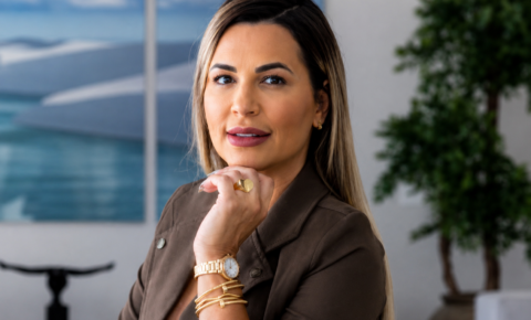 Deolane Bezerra pode ter prisão preventiva reavaliada nesta quinta-feira