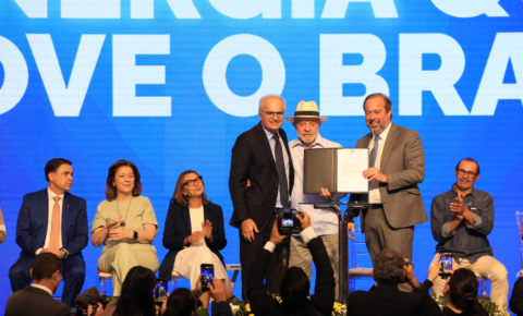 Energisa assina renovação da concessão de distribuição de energia elétrica na Paraíba e anuncia previsão de investimento de R$ 2,8 bilhões para os próximos cinco anos
