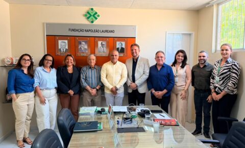 Prefeito de Cabedelo firma convênio com Hospital Napoleão Laureano para ampliar atendimento oncológicos 