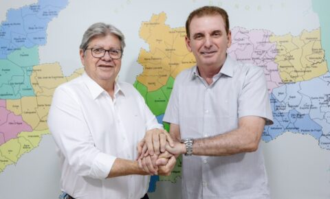 João Azevêdo anuncia Chico Mendes e Roberto Franca como suplentes ao Senado