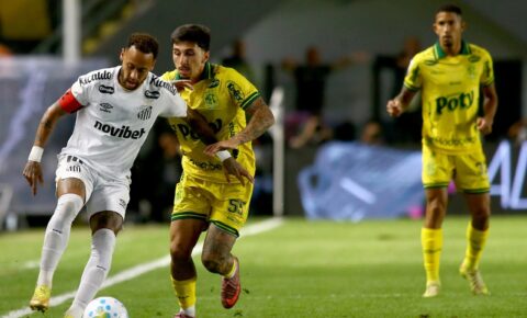 Santos empata com o Mirassol na Vila Belmiro pelo Brasileirão