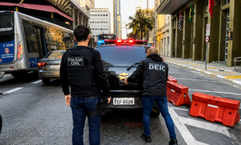 Suspeito de comandar esquema que fez aposentada perder R$ 37 milhões é preso em aeroporto do Rio de Janeiro