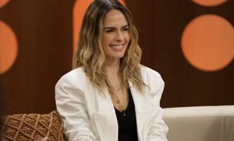 Ana Paula Renault renova contrato com a TV Globo após meses de negociações