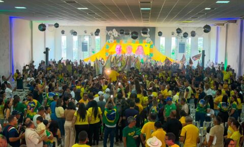 Efraim abre campanha em Campina Grande ao lado de Bruno, Sargento Neto e Cabo Gilberto