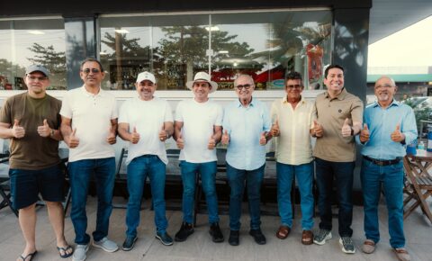 Cícero recebe adesão de presidente da Câmara e mais seis vereadores de Santa Rita e garante que município voltará a ter atenção do Estado