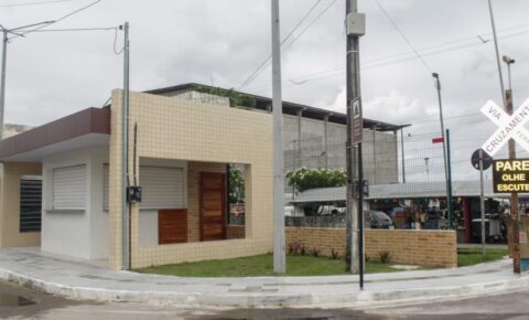 Prefeitura de Cabedelo entrega quiosques e salas comerciais na Rua da Balsa e estimula emprego e renda