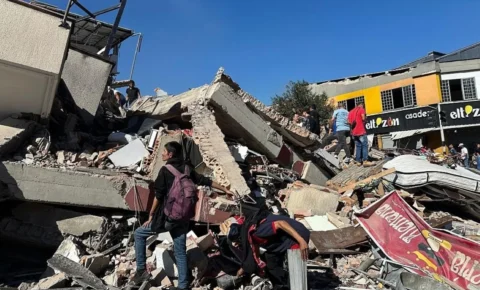 Sobe para 224 o número de mortos em terremoto na Colômbia