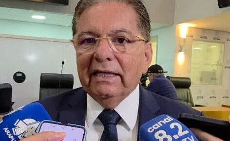 Galdino adia debate sobre a presidência da ALPB para depois das eleições e aposta em vitória de Lucas no 1º turno