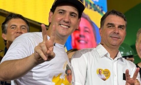André Amaral reforça alinhamento com a direita e mira retorno à Câmara Federal nas eleições de 2026