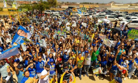 Sertão responde com multidão e clima de virada à Caravana 22 de Efraim e Alfredo Gaspar