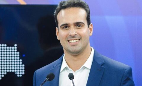 Lucas anuncia novas estradas, hemodinâmica e centros de traumatologia para o Sertão