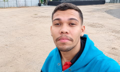 IMAGEM FORTE: Homem de 29 anos é morto a tiros em via pública no município de Bayeux