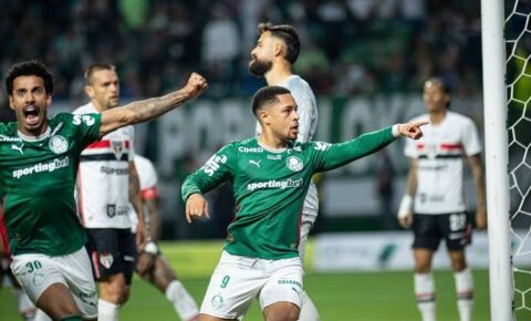 Palmeiras vence São Paulo no Choque-Rei e assume liderança do Brasileirão