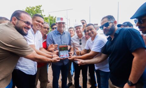 Com obras iniciadas, Leo Bezerra autoriza construção de praça no Novo Milênio e pede agilidade para entrega
