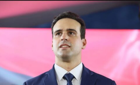 Escândalo na Paraíba: Governador Lucas Ribeiro é Acusado de Corrupção Eleitoral em Massa