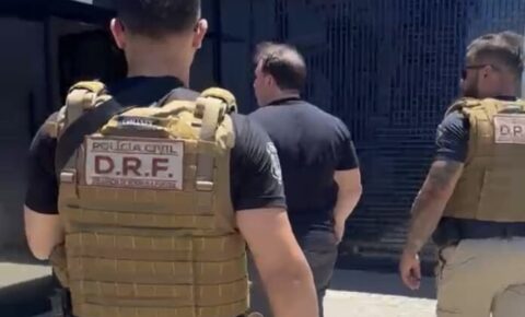 Na Paraíba, PF flagra eleitor filmando voto e outro distribuindo ‘santinhos’